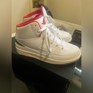Air Jordan 2 Retro “Origins” size 3k